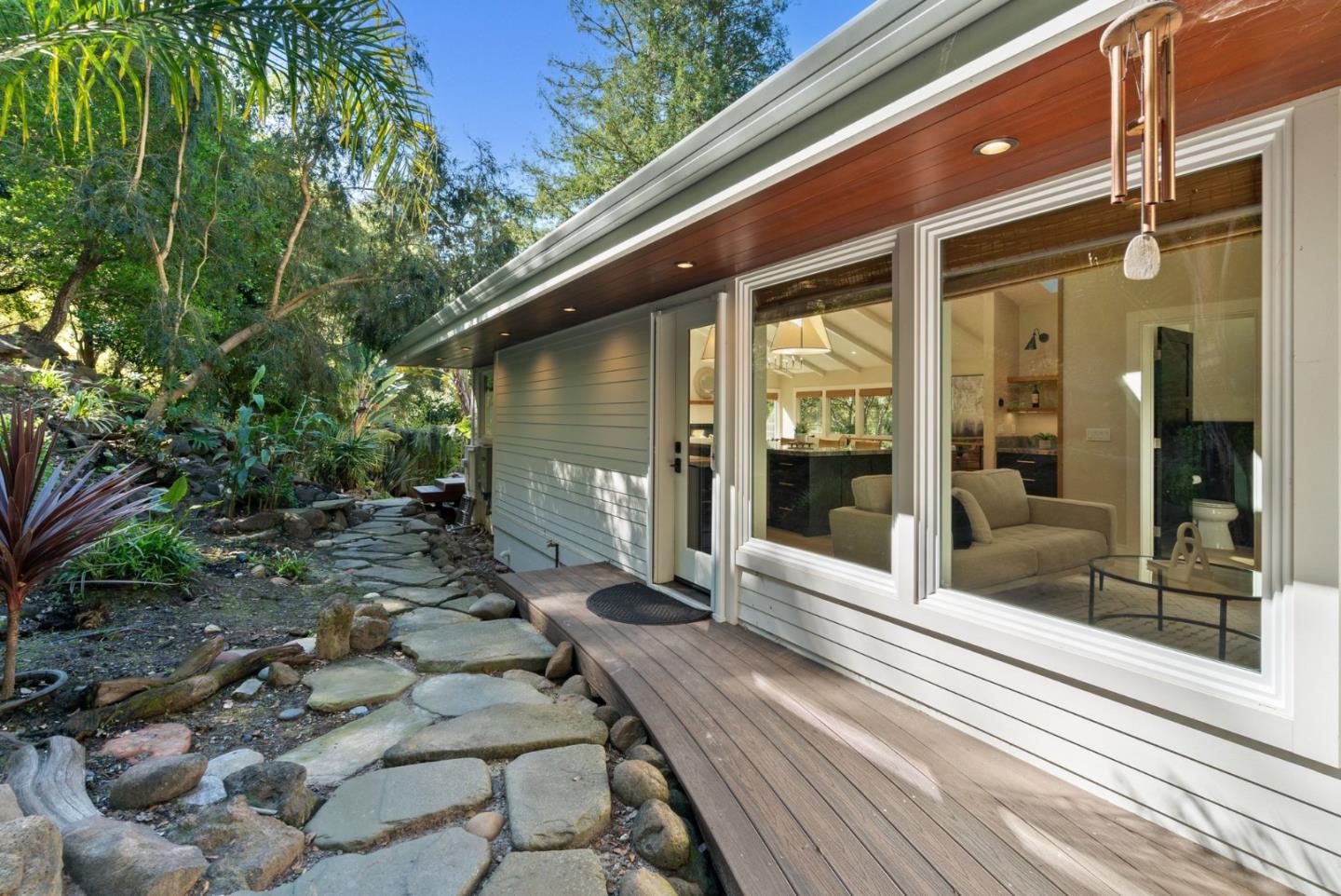 Detail Gallery Image 102 of 117 For 101 Endlich Dr, Santa Cruz,  CA 95060 - 5 Beds | 3/1 Baths