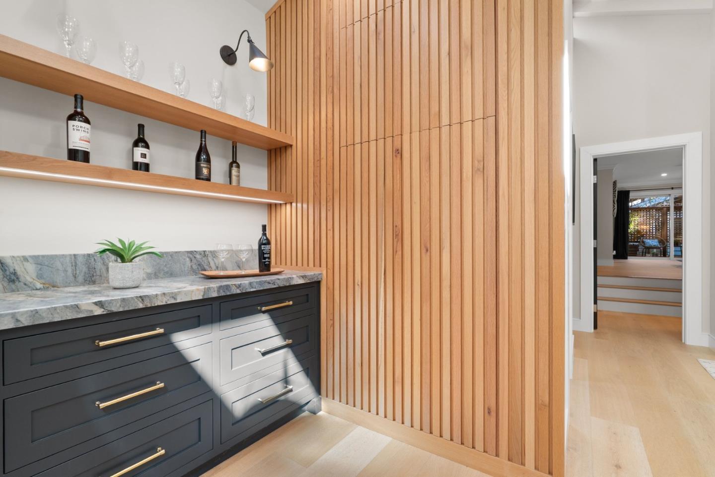 Detail Gallery Image 15 of 117 For 101 Endlich Dr, Santa Cruz,  CA 95060 - 5 Beds | 3/1 Baths