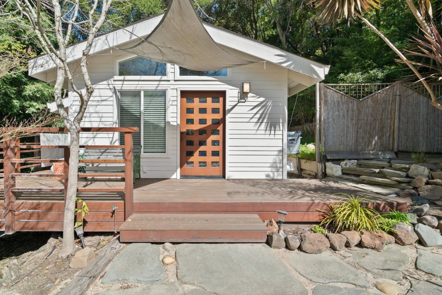 Detail Gallery Image 45 of 117 For 101 Endlich Dr, Santa Cruz,  CA 95060 - 5 Beds | 3/1 Baths