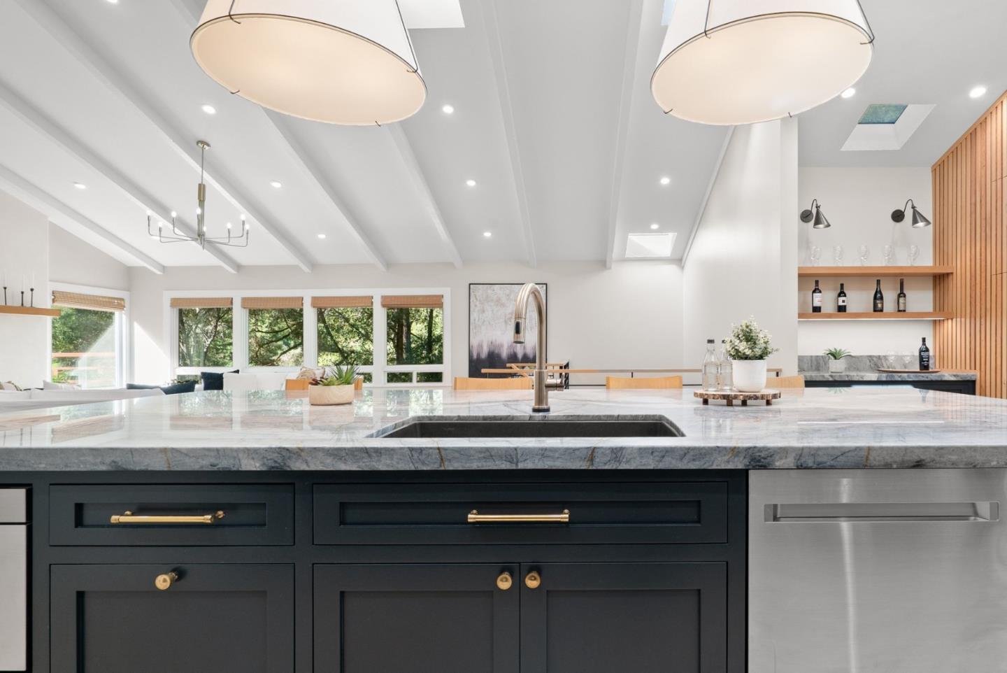 101 Endlich Drive, Santa Cruz, CA, 95060