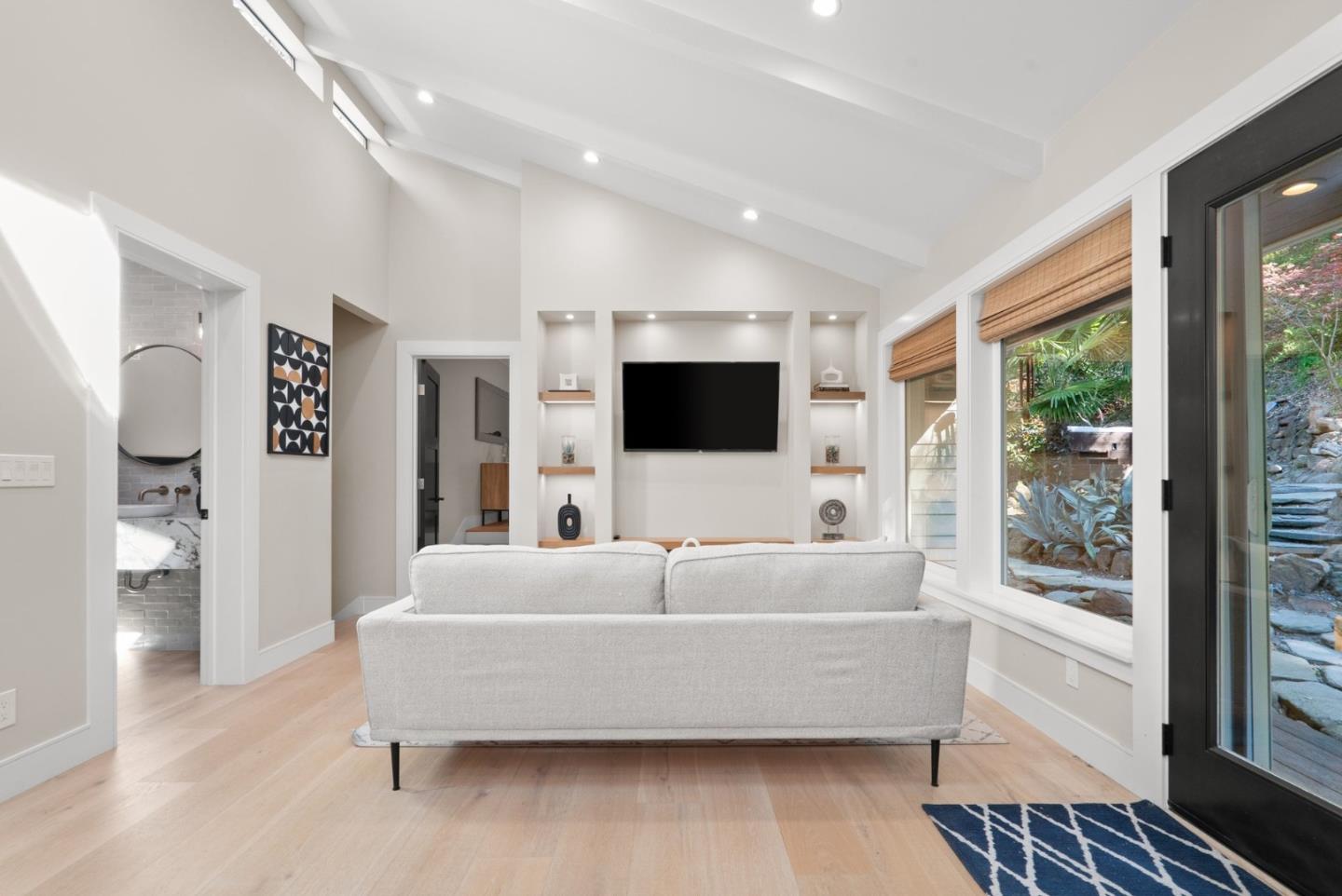 Detail Gallery Image 87 of 117 For 101 Endlich Dr, Santa Cruz,  CA 95060 - 5 Beds | 3/1 Baths