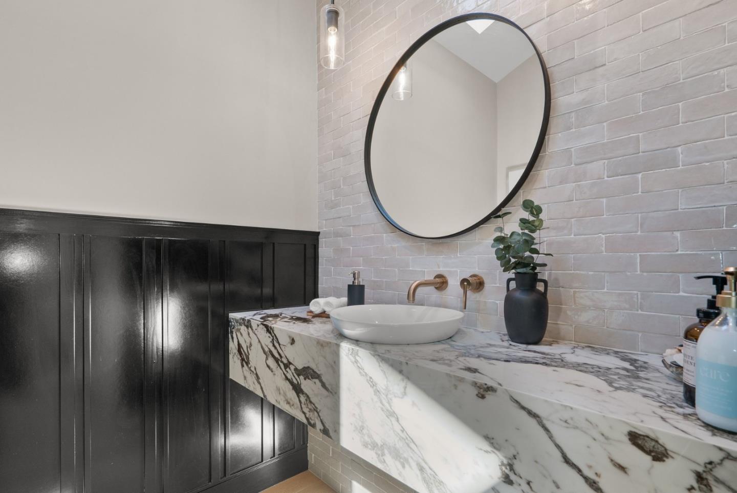 Detail Gallery Image 88 of 117 For 101 Endlich Dr, Santa Cruz,  CA 95060 - 5 Beds | 3/1 Baths