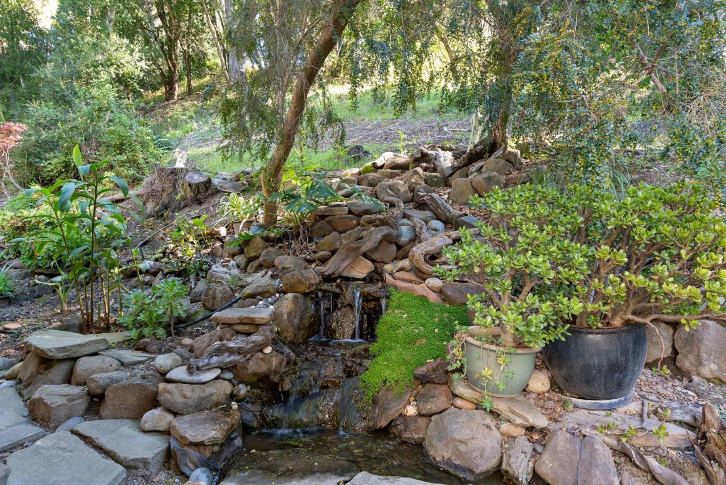 Detail Gallery Image 99 of 117 For 101 Endlich Dr, Santa Cruz,  CA 95060 - 5 Beds | 3/1 Baths