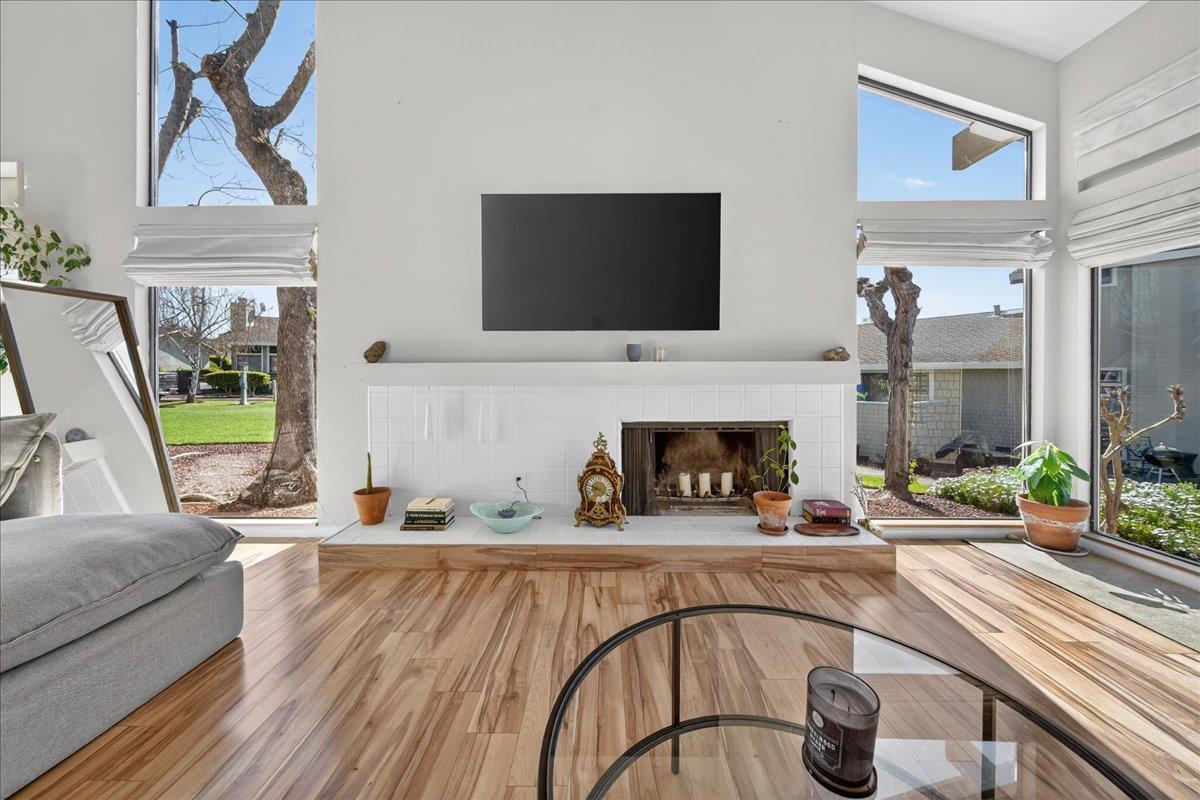 Detail Gallery Image 13 of 59 For 345 Donnas Ln, Hollister,  CA 95023 - 2 Beds | 2/1 Baths