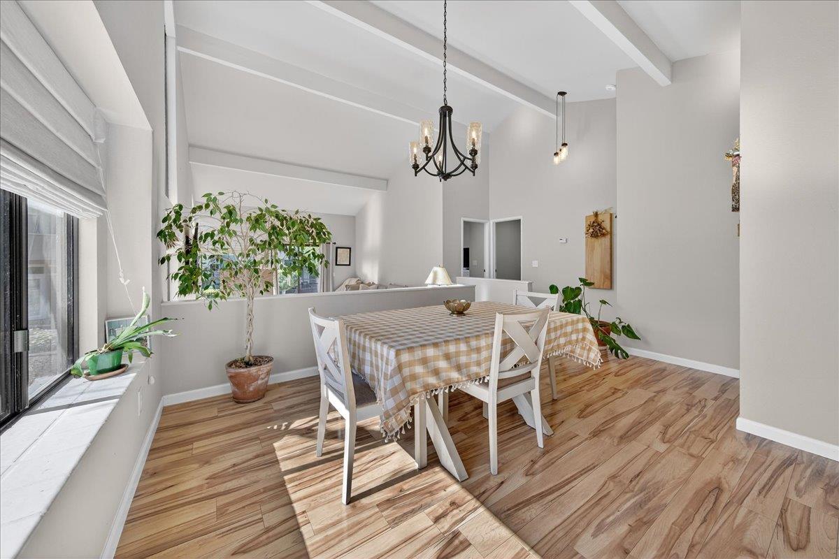 Detail Gallery Image 15 of 59 For 345 Donnas Ln, Hollister,  CA 95023 - 2 Beds | 2/1 Baths