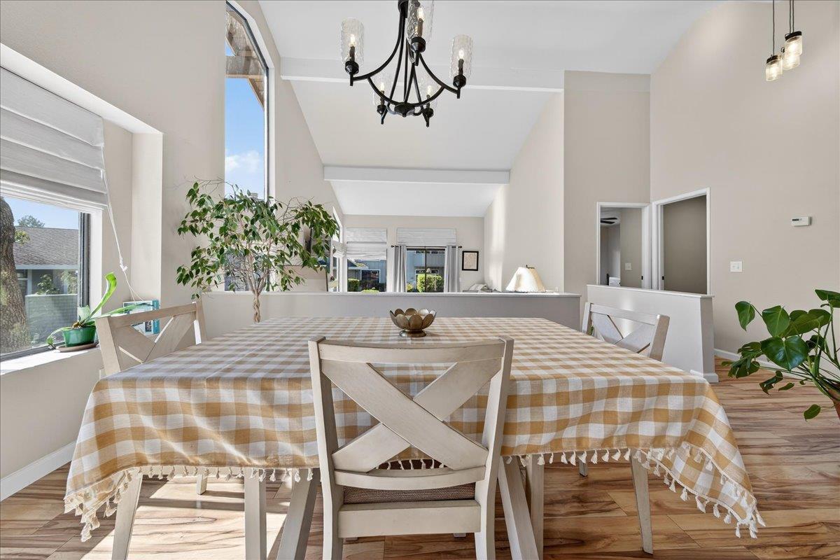 Detail Gallery Image 17 of 59 For 345 Donnas Ln, Hollister,  CA 95023 - 2 Beds | 2/1 Baths