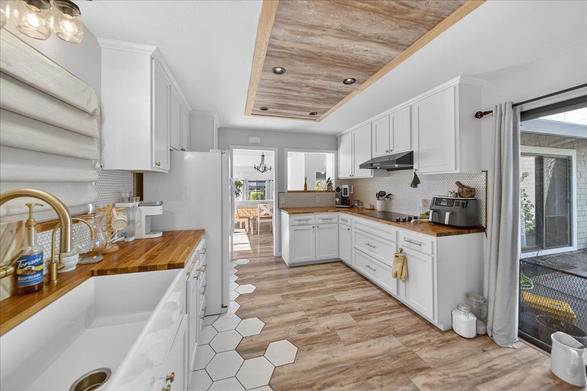 Detail Gallery Image 21 of 59 For 345 Donnas Ln, Hollister,  CA 95023 - 2 Beds | 2/1 Baths