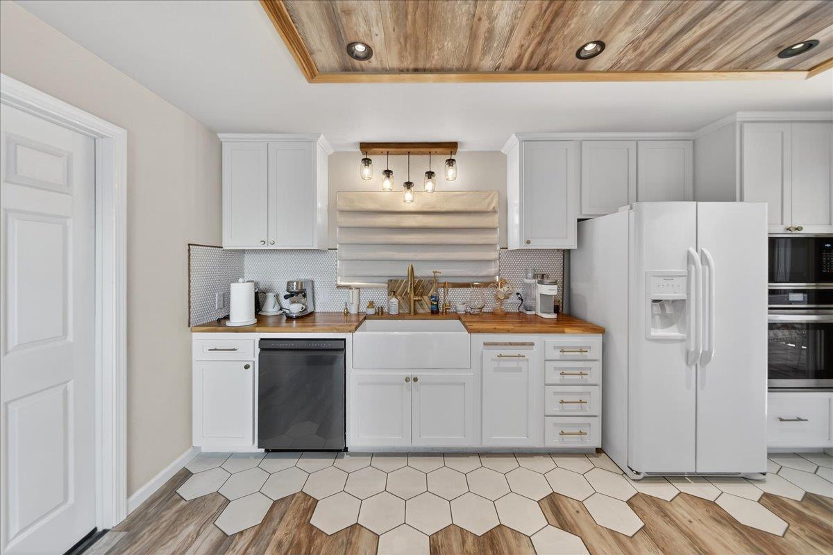 Detail Gallery Image 22 of 59 For 345 Donnas Ln, Hollister,  CA 95023 - 2 Beds | 2/1 Baths