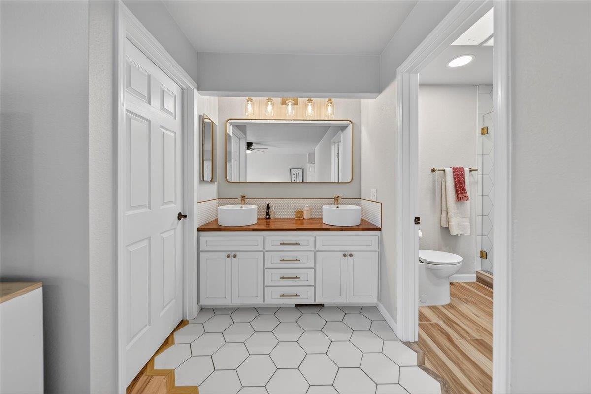 Detail Gallery Image 30 of 59 For 345 Donnas Ln, Hollister,  CA 95023 - 2 Beds | 2/1 Baths