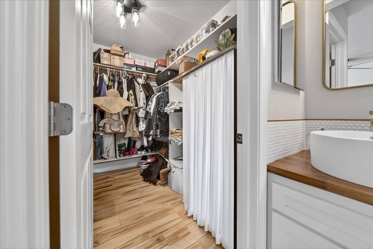 Detail Gallery Image 33 of 59 For 345 Donnas Ln, Hollister,  CA 95023 - 2 Beds | 2/1 Baths