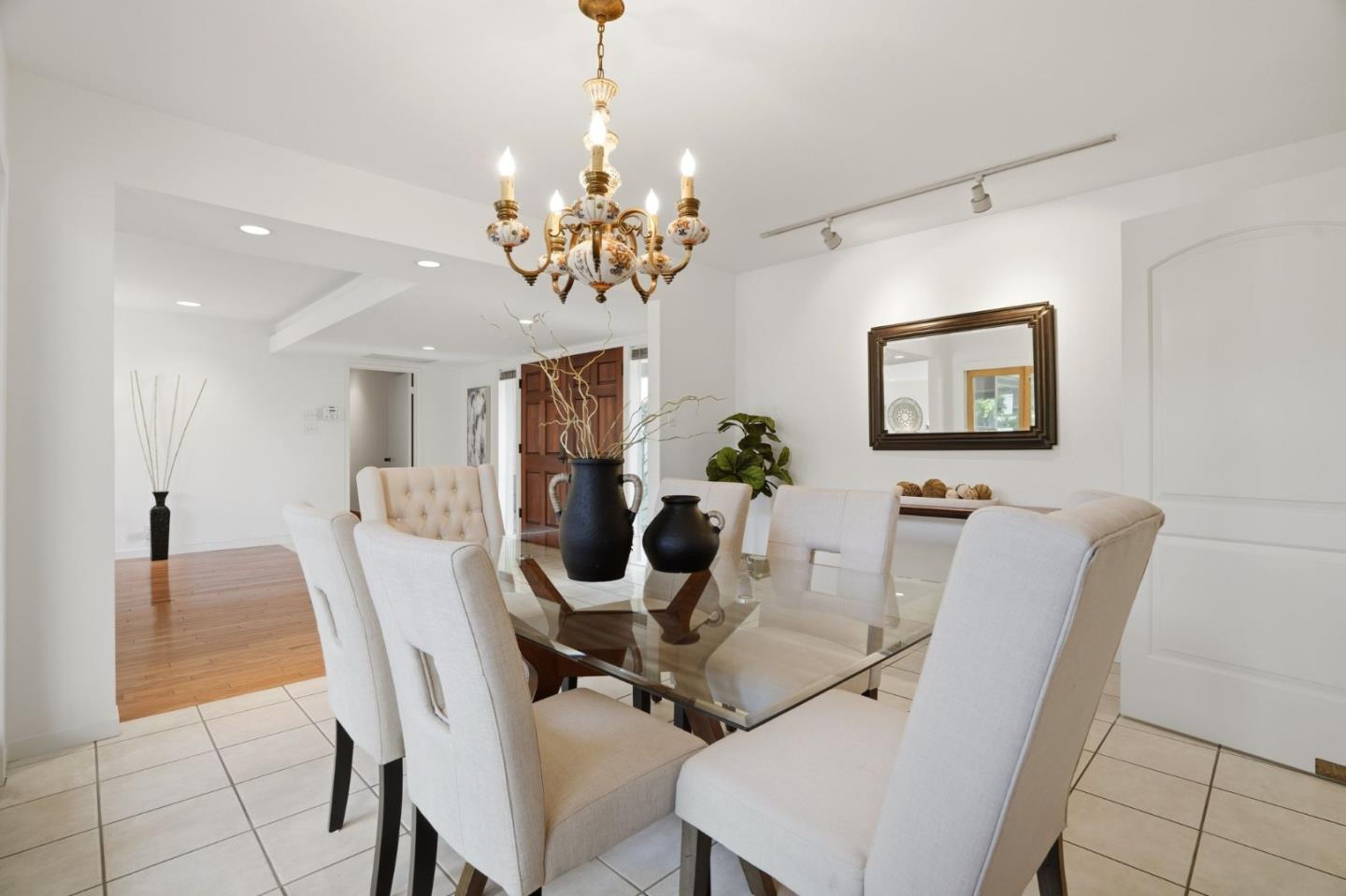 Detail Gallery Image 13 of 81 For 1670 Cabana Dr, San Jose,  CA 95125 - 4 Beds | 2 Baths