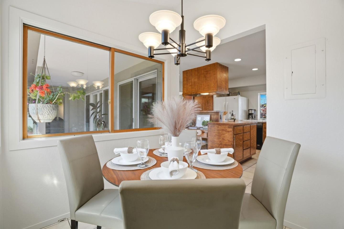 Detail Gallery Image 23 of 81 For 1670 Cabana Dr, San Jose,  CA 95125 - 4 Beds | 2 Baths