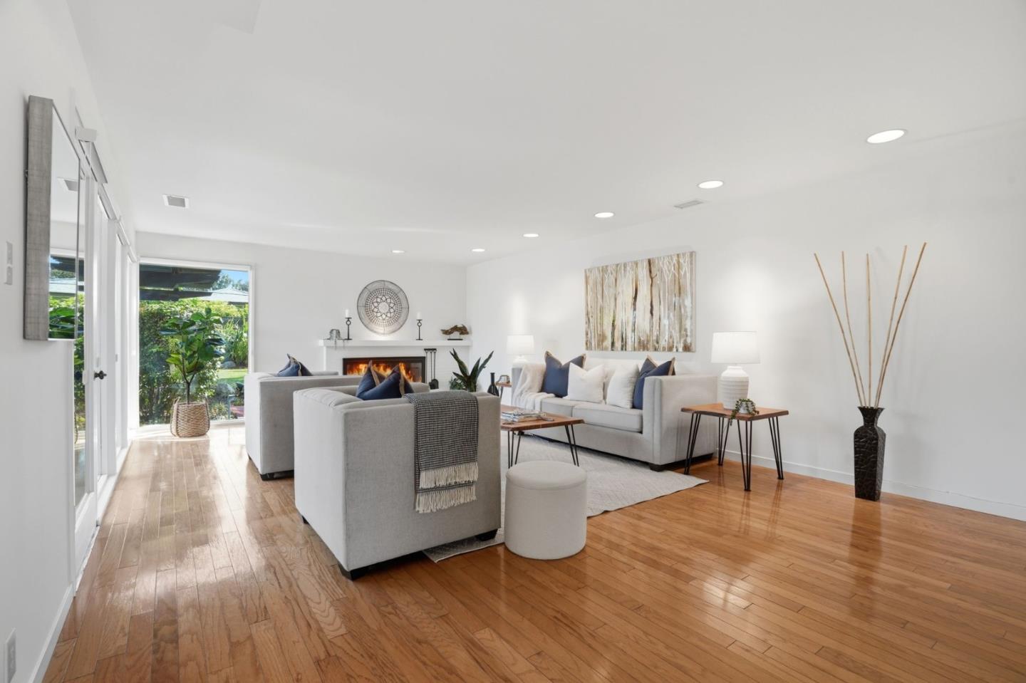 Detail Gallery Image 9 of 81 For 1670 Cabana Dr, San Jose,  CA 95125 - 4 Beds | 2 Baths