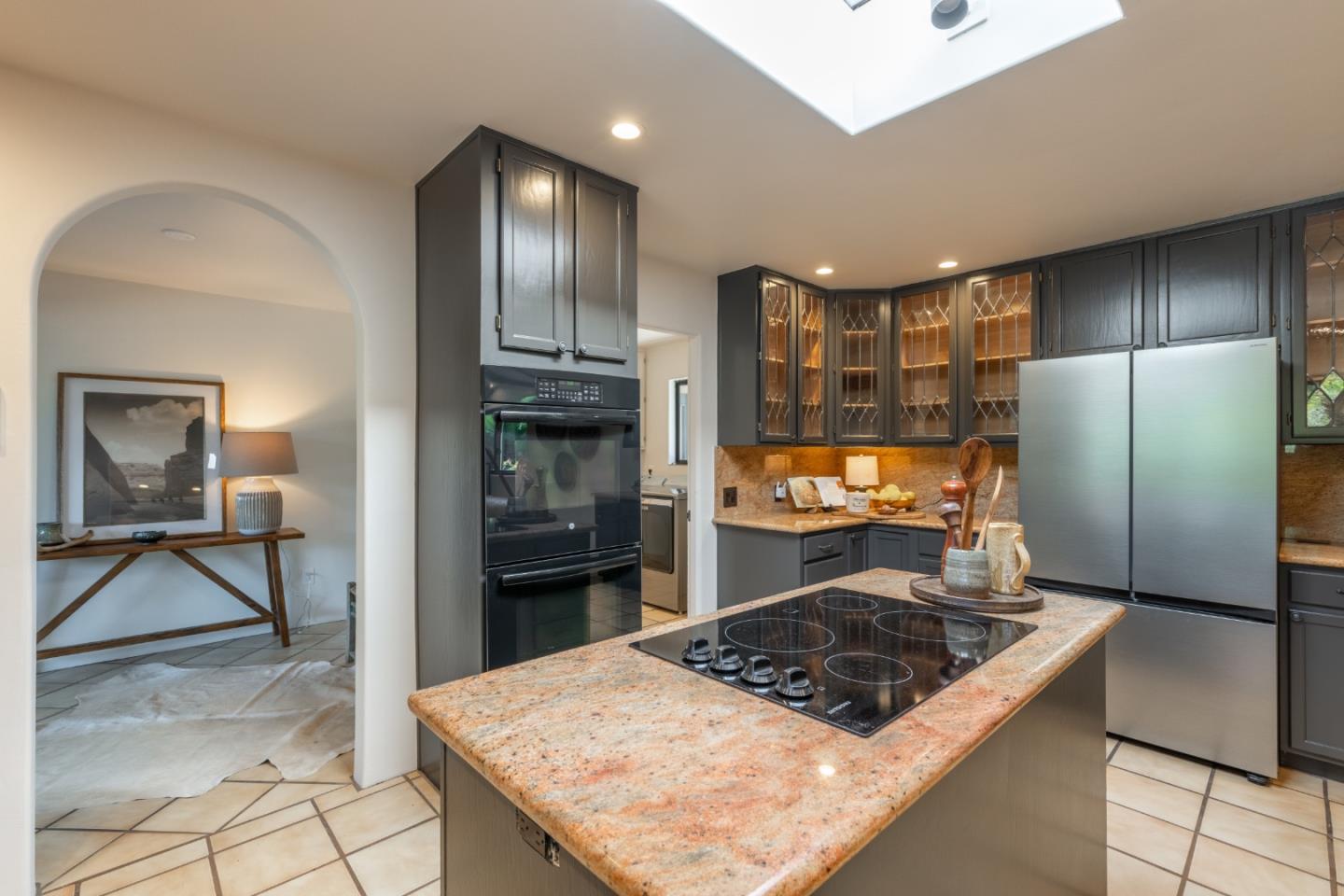 Detail Gallery Image 14 of 42 For 19 El Caminito, Carmel Valley,  CA 93924 - 4 Beds | 3 Baths