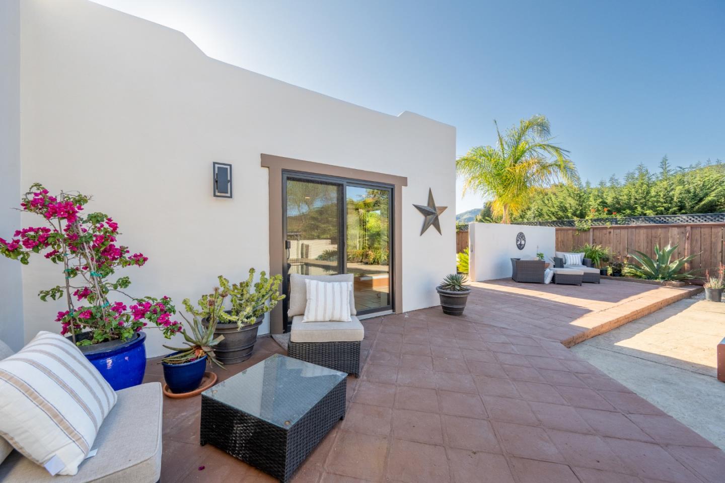 Detail Gallery Image 31 of 42 For 19 El Caminito, Carmel Valley,  CA 93924 - 4 Beds | 3 Baths