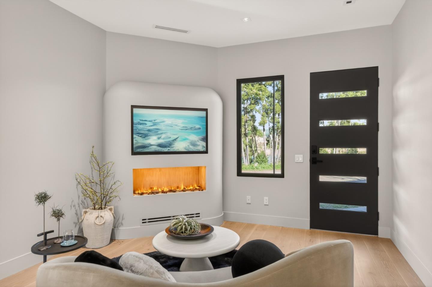 Detail Gallery Image 19 of 36 For 585 Riverside Dr, Napa,  CA 94559 - – Beds | – Baths