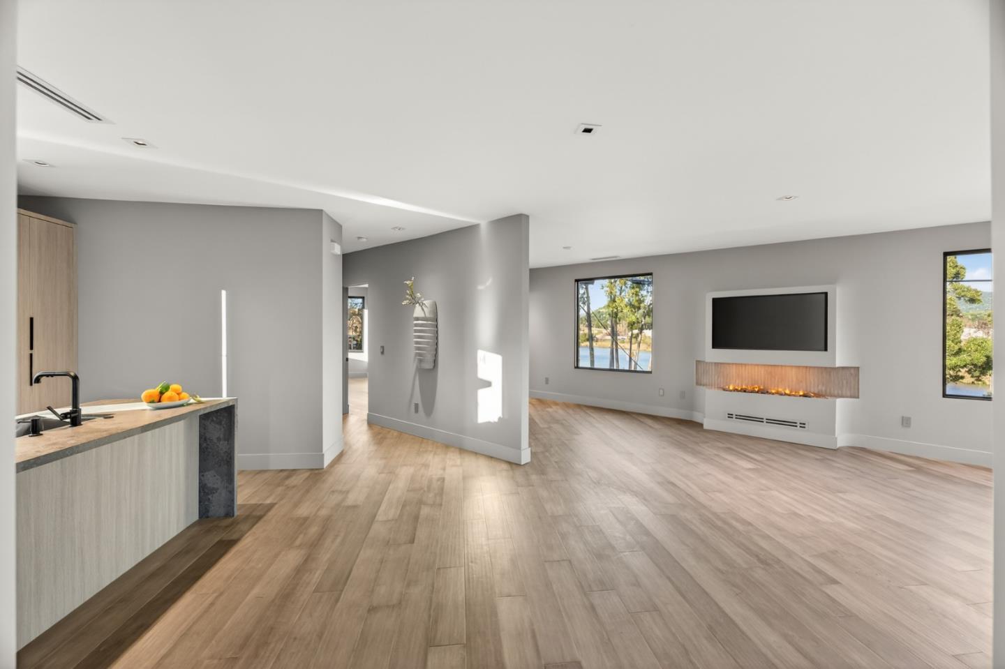 Detail Gallery Image 26 of 36 For 585 Riverside Dr, Napa,  CA 94559 - – Beds | – Baths