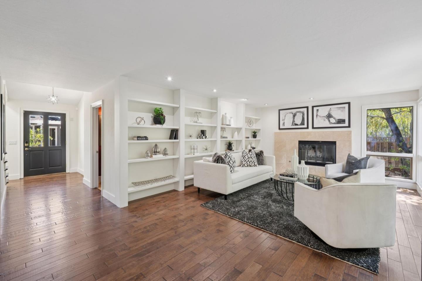 Detail Gallery Image 16 of 100 For 14990 Winchester Blvd, Los Gatos,  CA 95030 - 4 Beds | 3/2 Baths