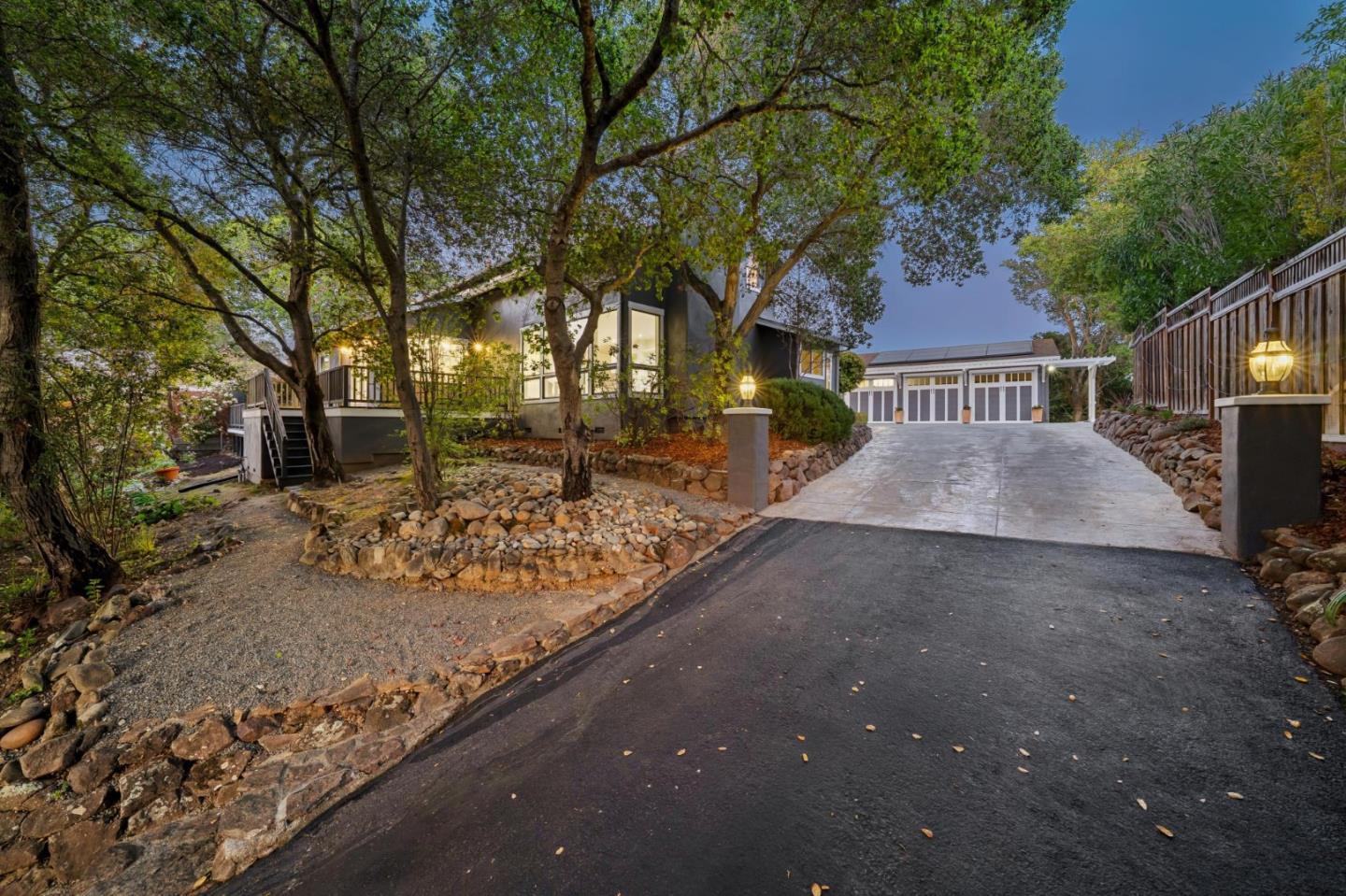 Detail Gallery Image 2 of 100 For 14990 Winchester Blvd, Los Gatos,  CA 95030 - 4 Beds | 3/2 Baths