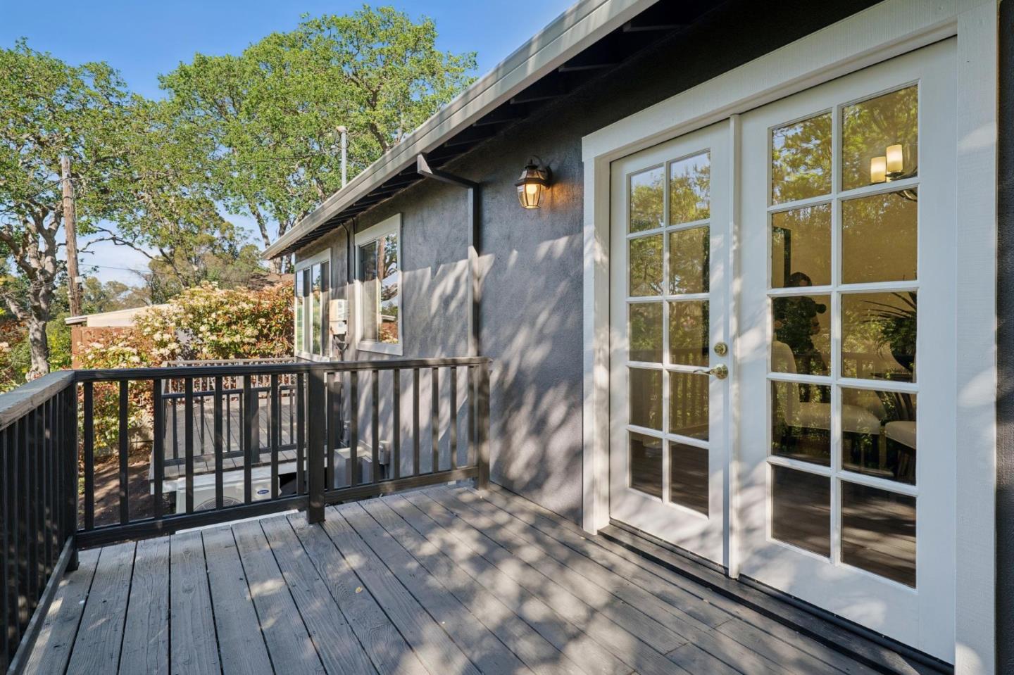 Detail Gallery Image 36 of 100 For 14990 Winchester Blvd, Los Gatos,  CA 95030 - 4 Beds | 3/2 Baths