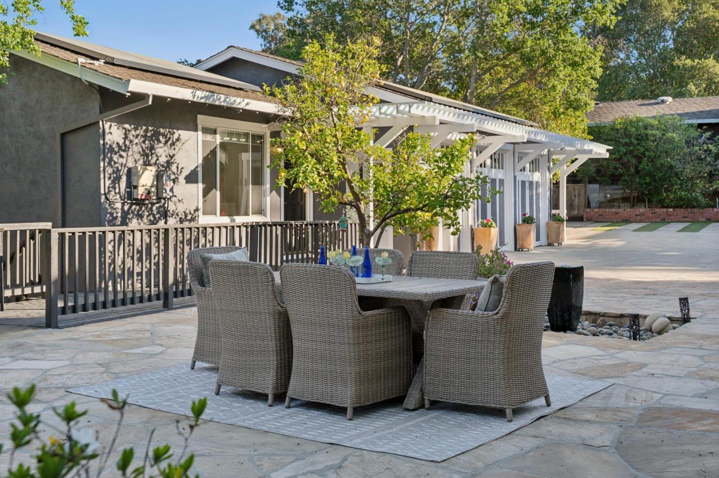 Detail Gallery Image 68 of 100 For 14990 Winchester Blvd, Los Gatos,  CA 95030 - 4 Beds | 3/2 Baths