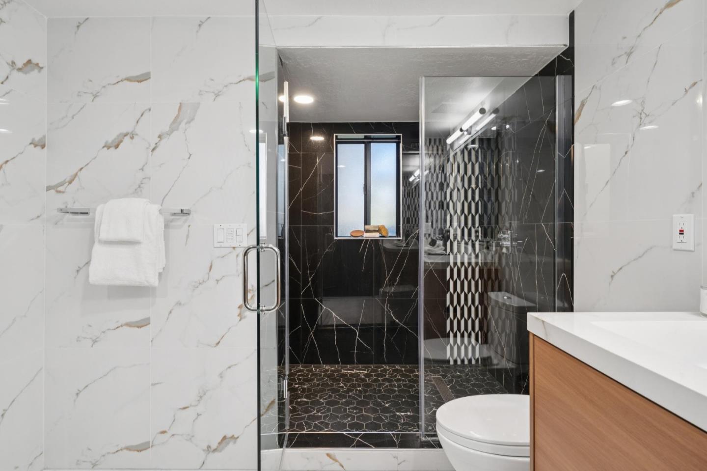 Detail Gallery Image 81 of 100 For 14990 Winchester Blvd, Los Gatos,  CA 95030 - 4 Beds | 3/2 Baths