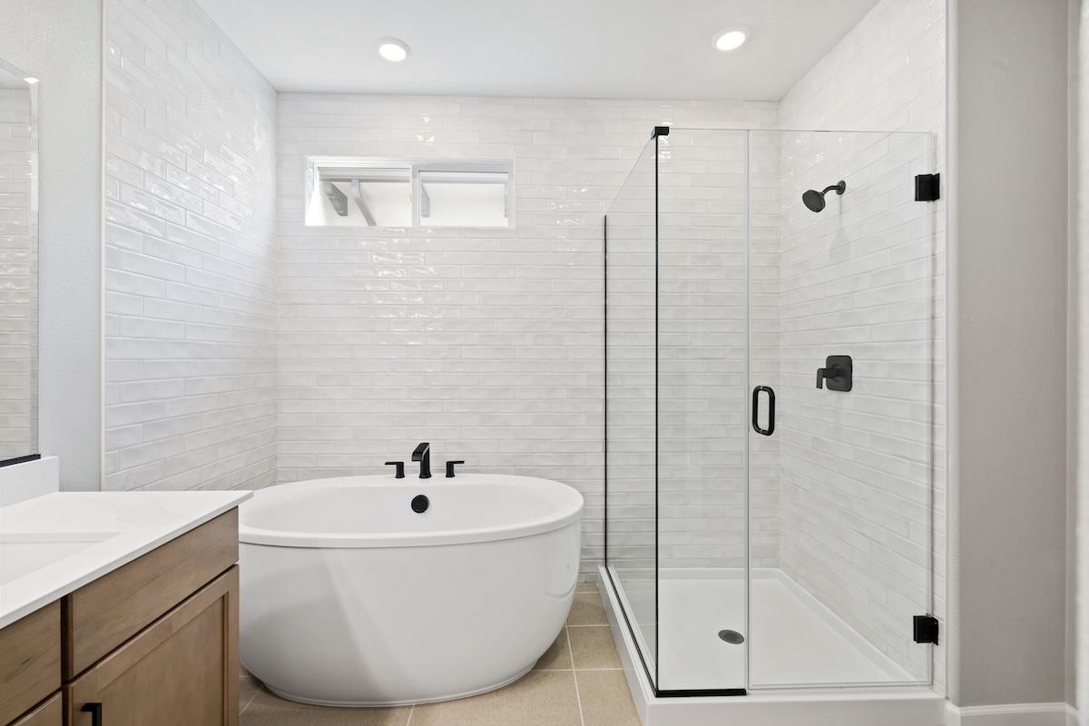 Detail Gallery Image 16 of 30 For 715 Altino Blvd, San Jose,  CA 95136 - 4 Beds | 3/1 Baths