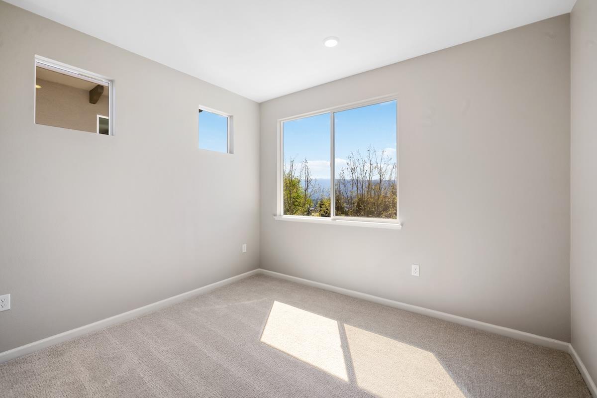 Detail Gallery Image 17 of 30 For 715 Altino Blvd, San Jose,  CA 95136 - 4 Beds | 3/1 Baths