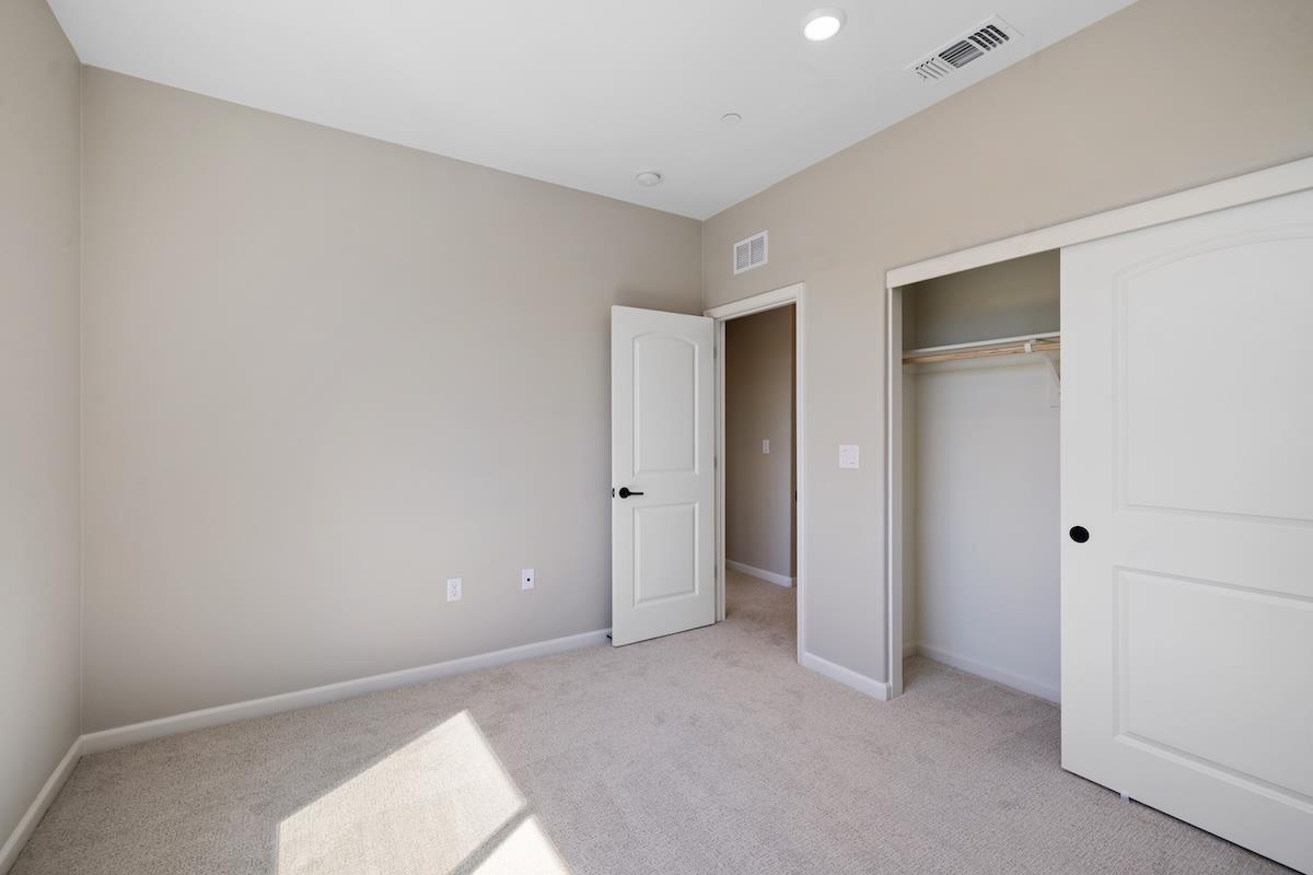 Detail Gallery Image 18 of 30 For 715 Altino Blvd, San Jose,  CA 95136 - 4 Beds | 3/1 Baths