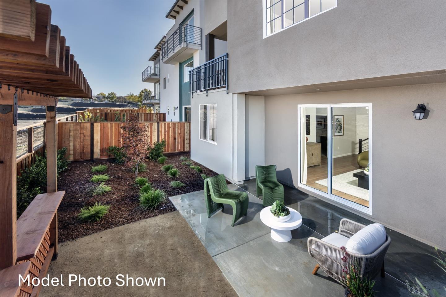 Detail Gallery Image 5 of 5 For 715 Altino Blvd, San Jose,  CA 95136 - 4 Beds | 3/1 Baths