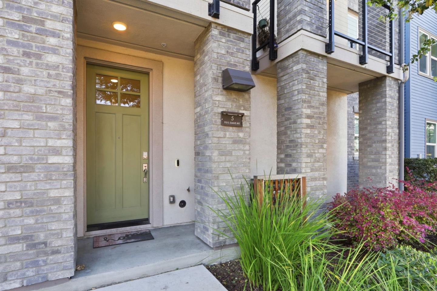 Photo #5: ML82038976 Listing: Photo #5