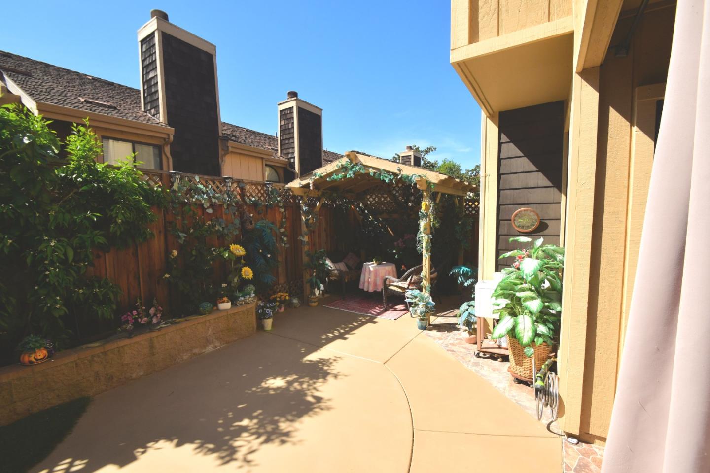 Photo #10: ML82038977 Listing: Photo #10