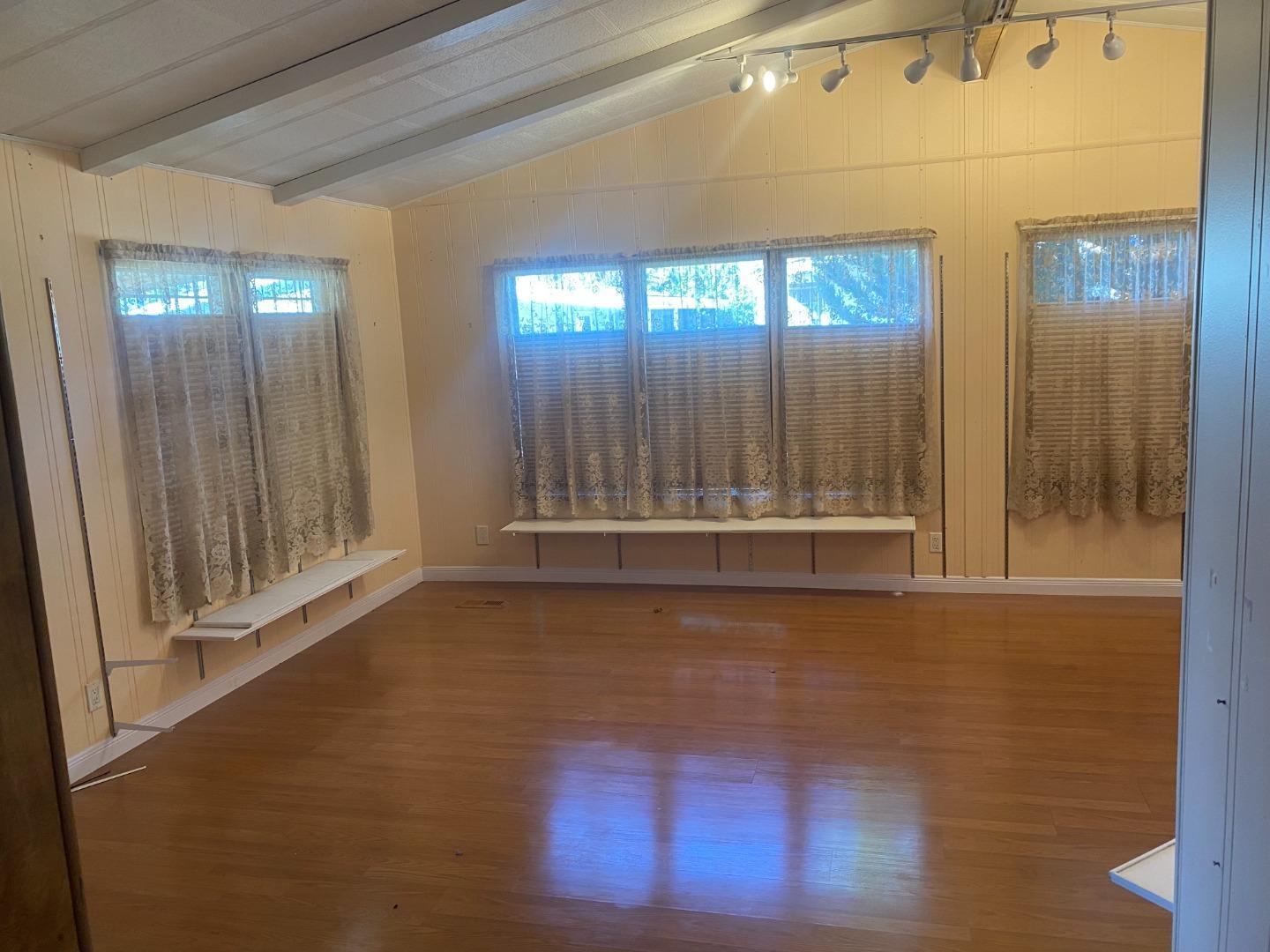 Detail Gallery Image 3 of 21 For 827 Villa Teresa Way #827,  San Jose,  CA 95123 - 2 Beds | 2 Baths