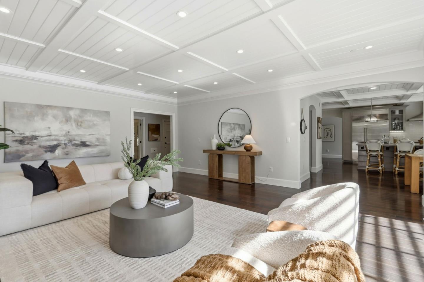 Detail Gallery Image 10 of 92 For 819 Morse St, San Jose,  CA 95126 - 5 Beds | 4/1 Baths