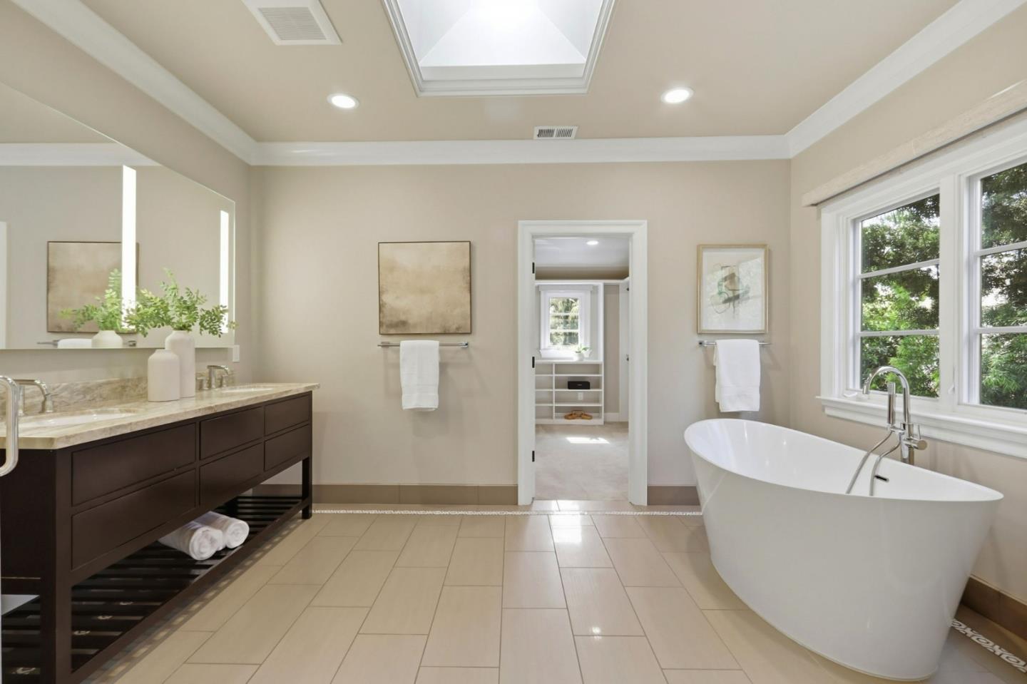 Detail Gallery Image 32 of 92 For 819 Morse St, San Jose,  CA 95126 - 5 Beds | 4/1 Baths