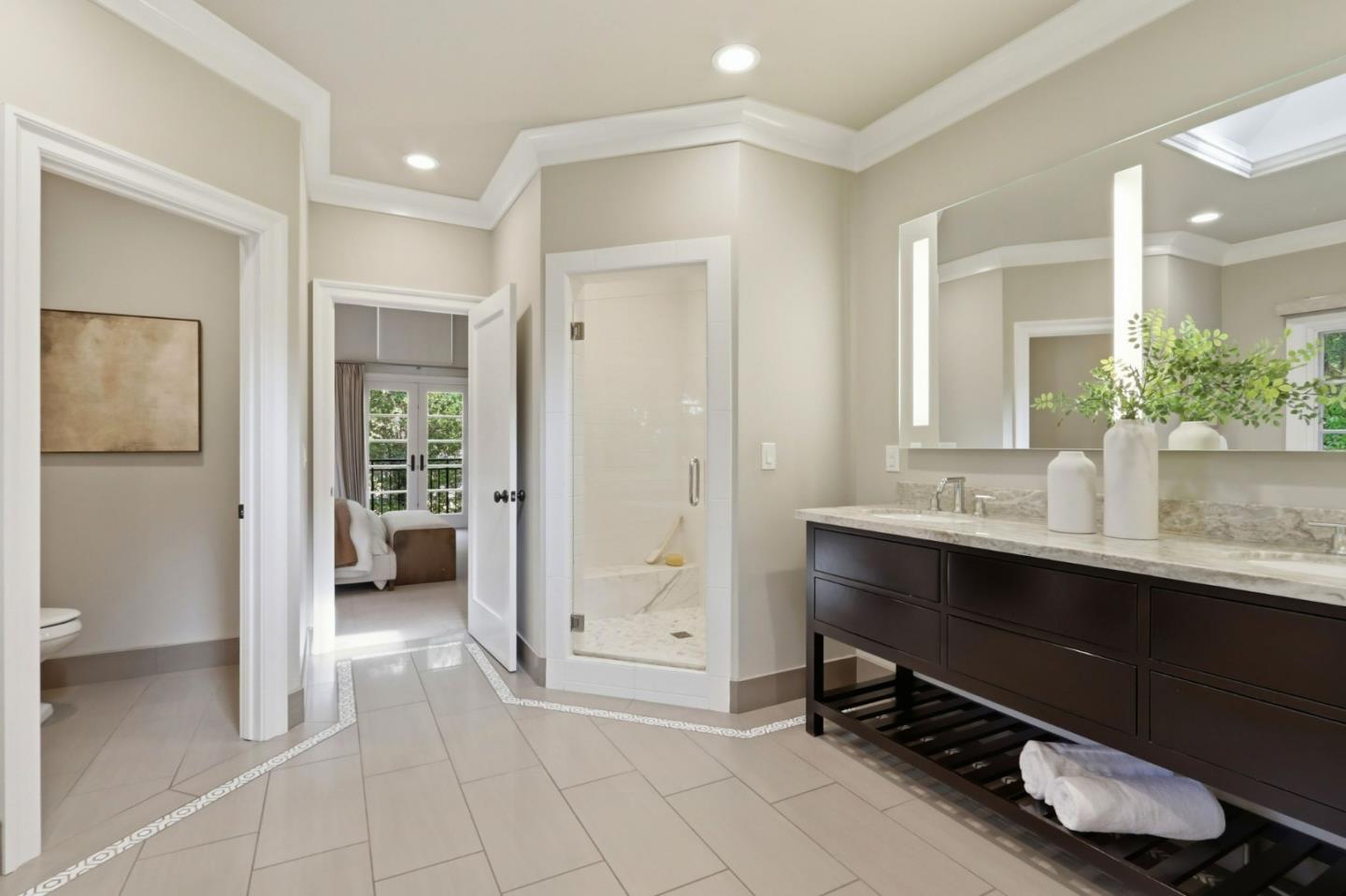 Detail Gallery Image 34 of 92 For 819 Morse St, San Jose,  CA 95126 - 5 Beds | 4/1 Baths