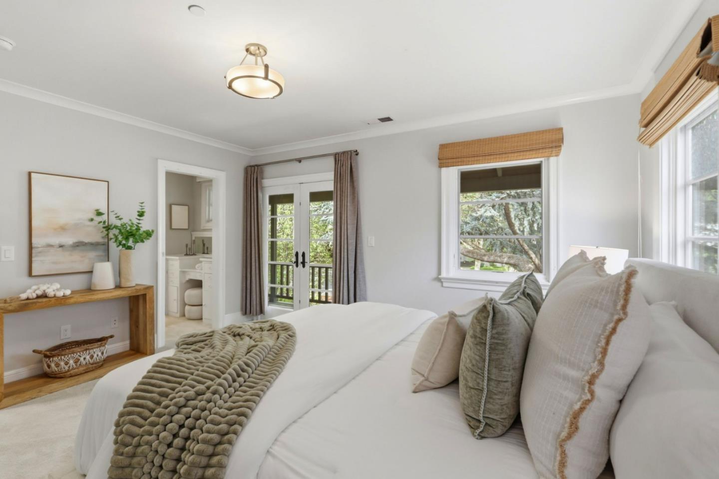 Detail Gallery Image 41 of 92 For 819 Morse St, San Jose,  CA 95126 - 5 Beds | 4/1 Baths