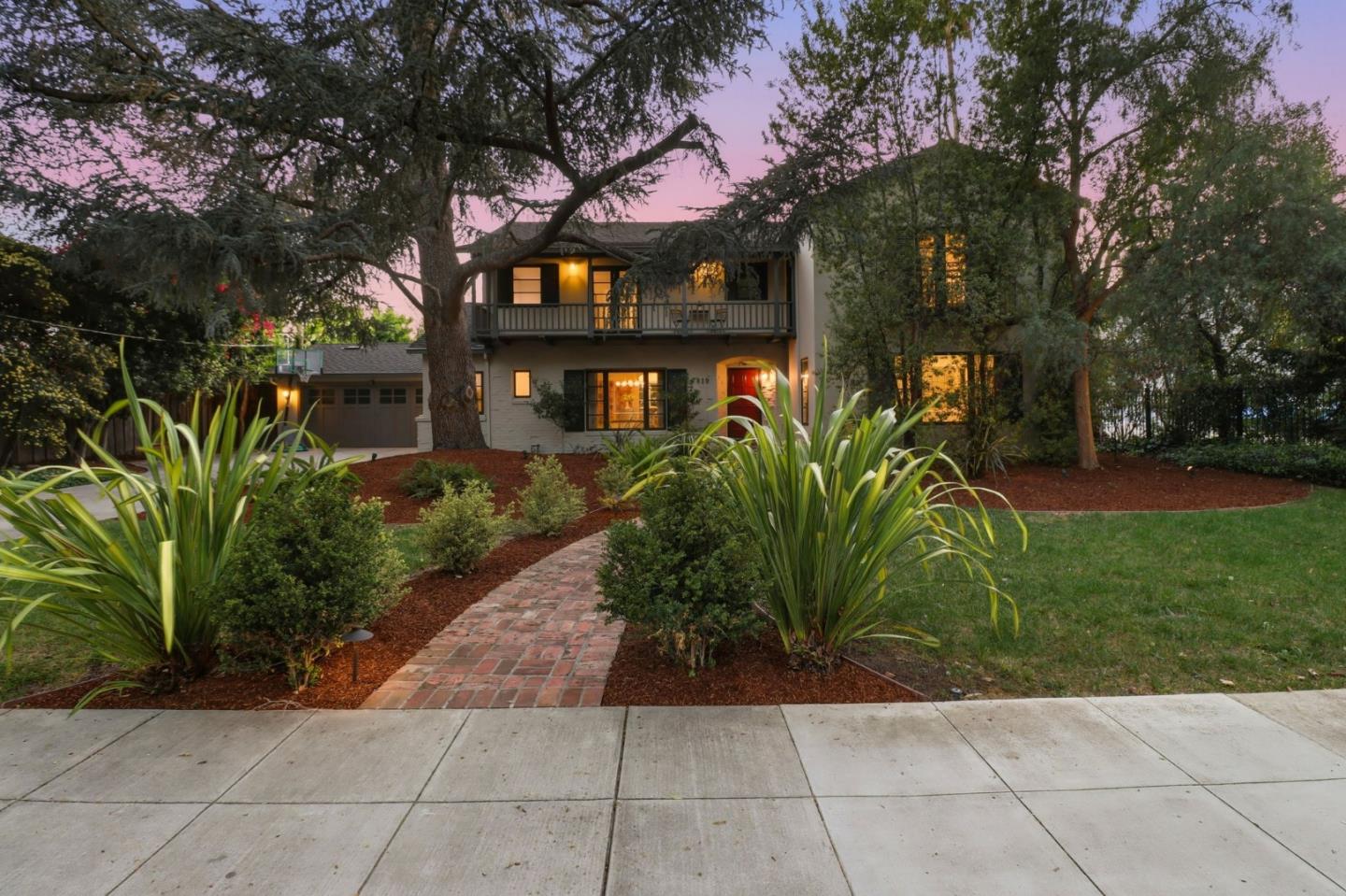 Detail Gallery Image 73 of 92 For 819 Morse St, San Jose,  CA 95126 - 5 Beds | 4/1 Baths