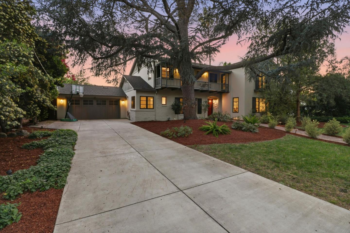 Detail Gallery Image 76 of 92 For 819 Morse St, San Jose,  CA 95126 - 5 Beds | 4/1 Baths