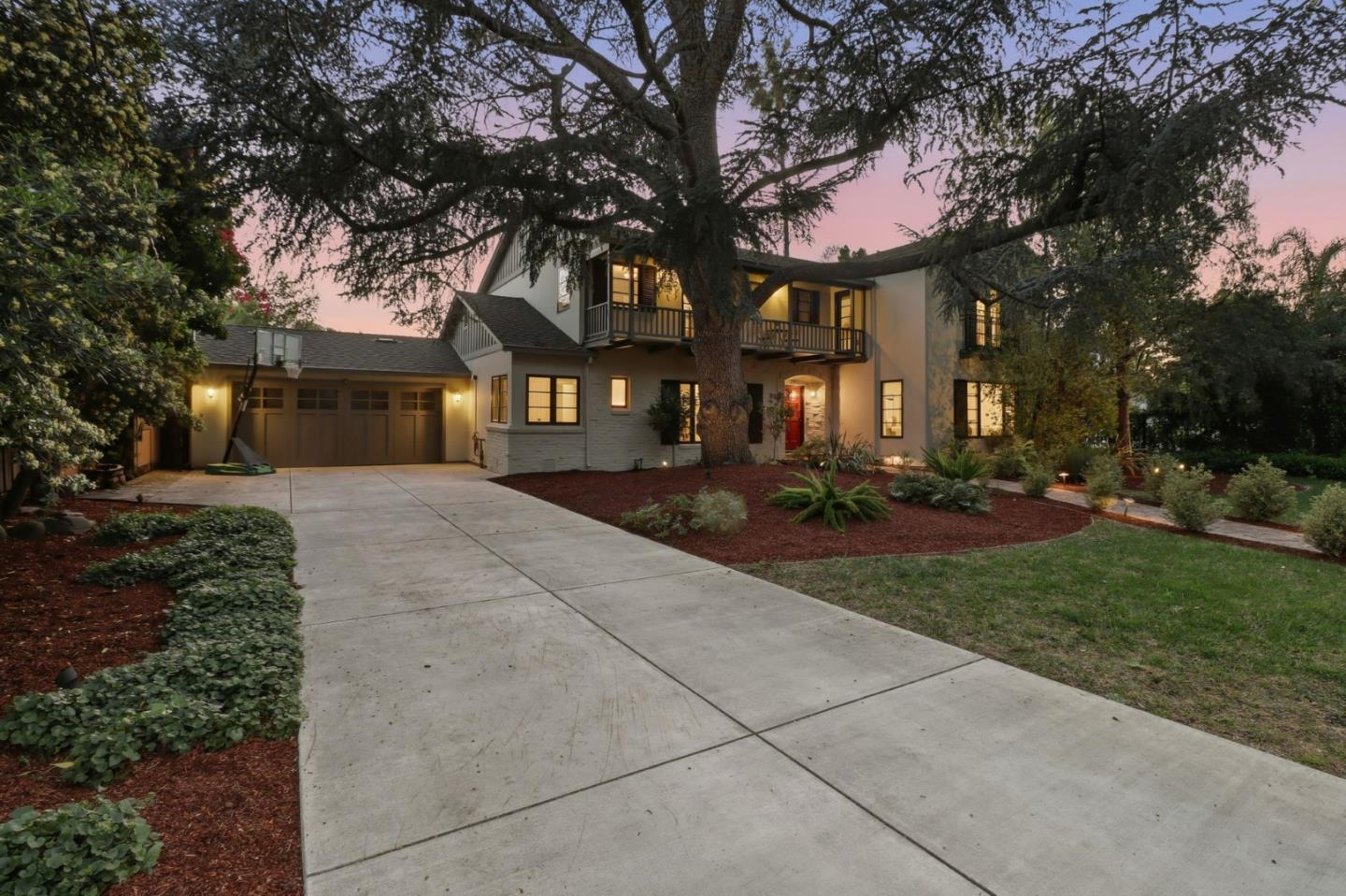 Detail Gallery Image 77 of 92 For 819 Morse St, San Jose,  CA 95126 - 5 Beds | 4/1 Baths