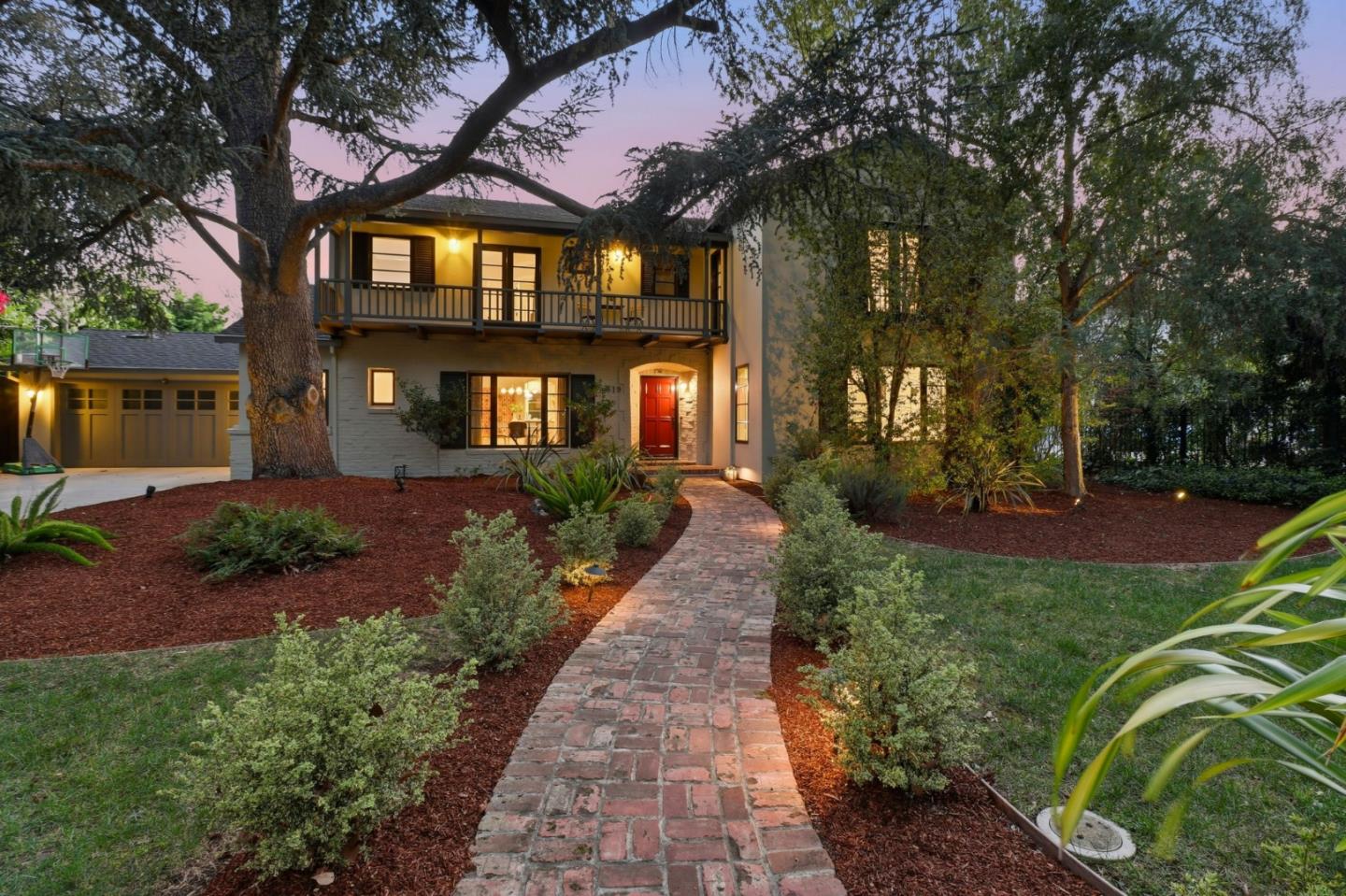 Detail Gallery Image 78 of 92 For 819 Morse St, San Jose,  CA 95126 - 5 Beds | 4/1 Baths