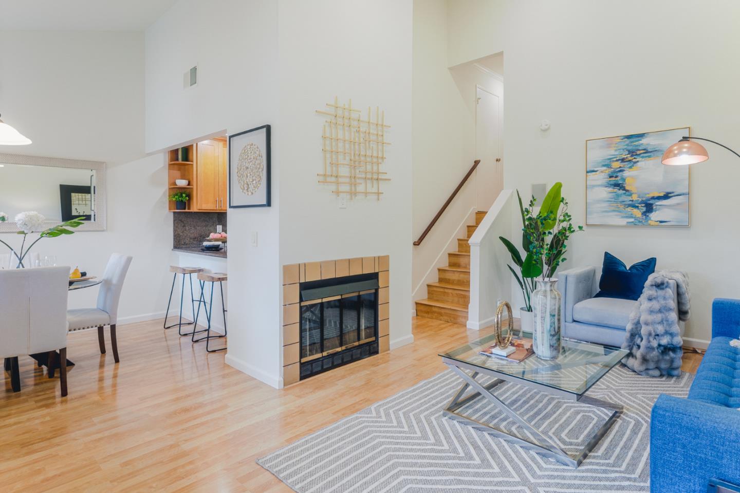 Front Image Thumbnail for ML82038983