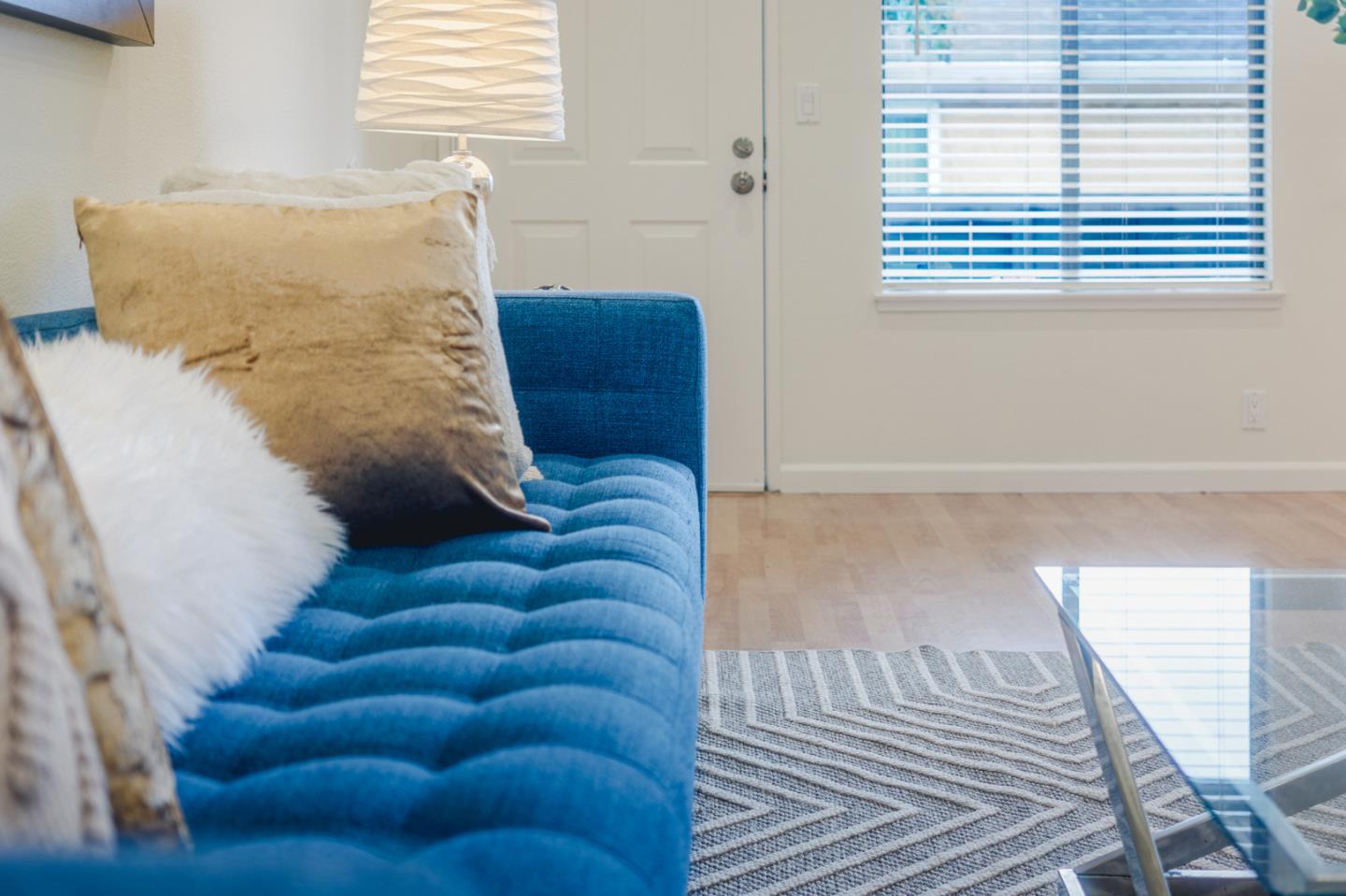 Detail Gallery Image 11 of 38 For 4010 Williams Rd #4,  San Jose,  CA 95117 - 2 Beds | 2 Baths