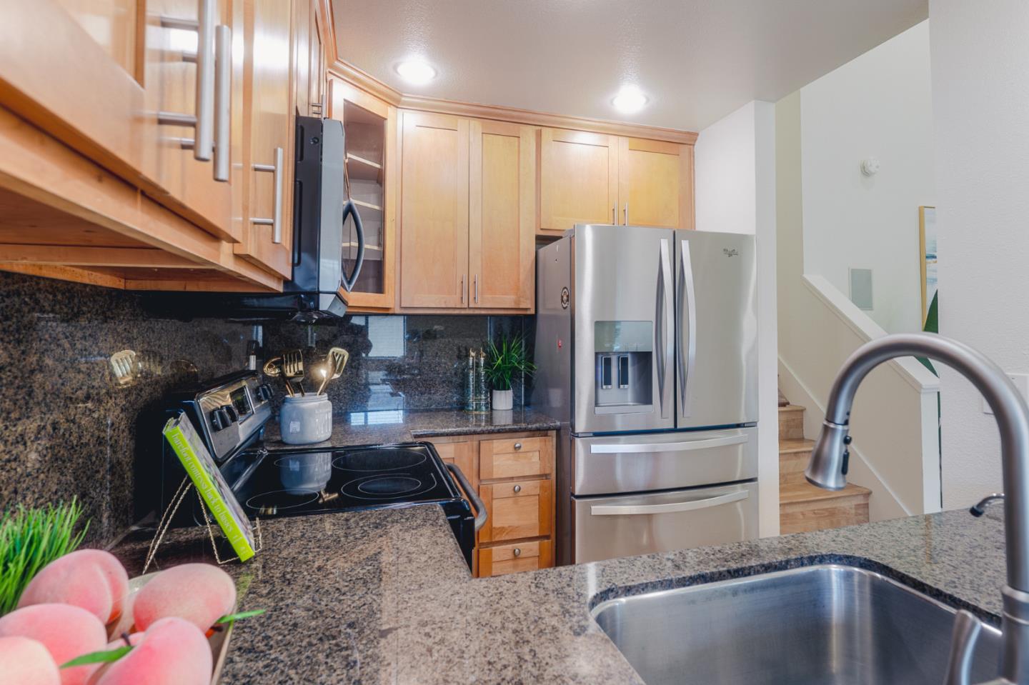 Detail Gallery Image 15 of 38 For 4010 Williams Rd #4,  San Jose,  CA 95117 - 2 Beds | 2 Baths