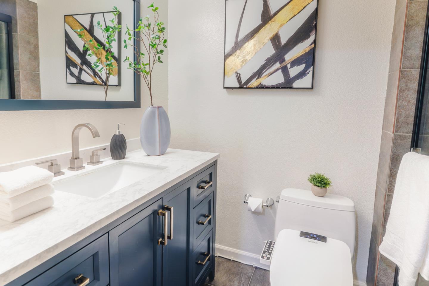 Detail Gallery Image 25 of 38 For 4010 Williams Rd #4,  San Jose,  CA 95117 - 2 Beds | 2 Baths