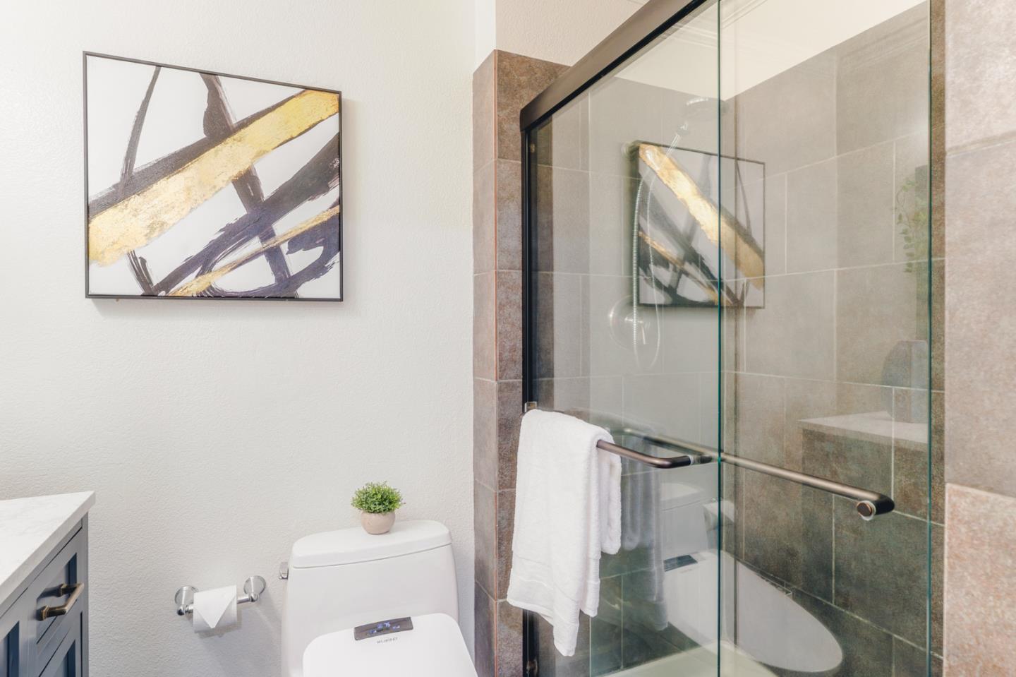 Detail Gallery Image 27 of 38 For 4010 Williams Rd #4,  San Jose,  CA 95117 - 2 Beds | 2 Baths