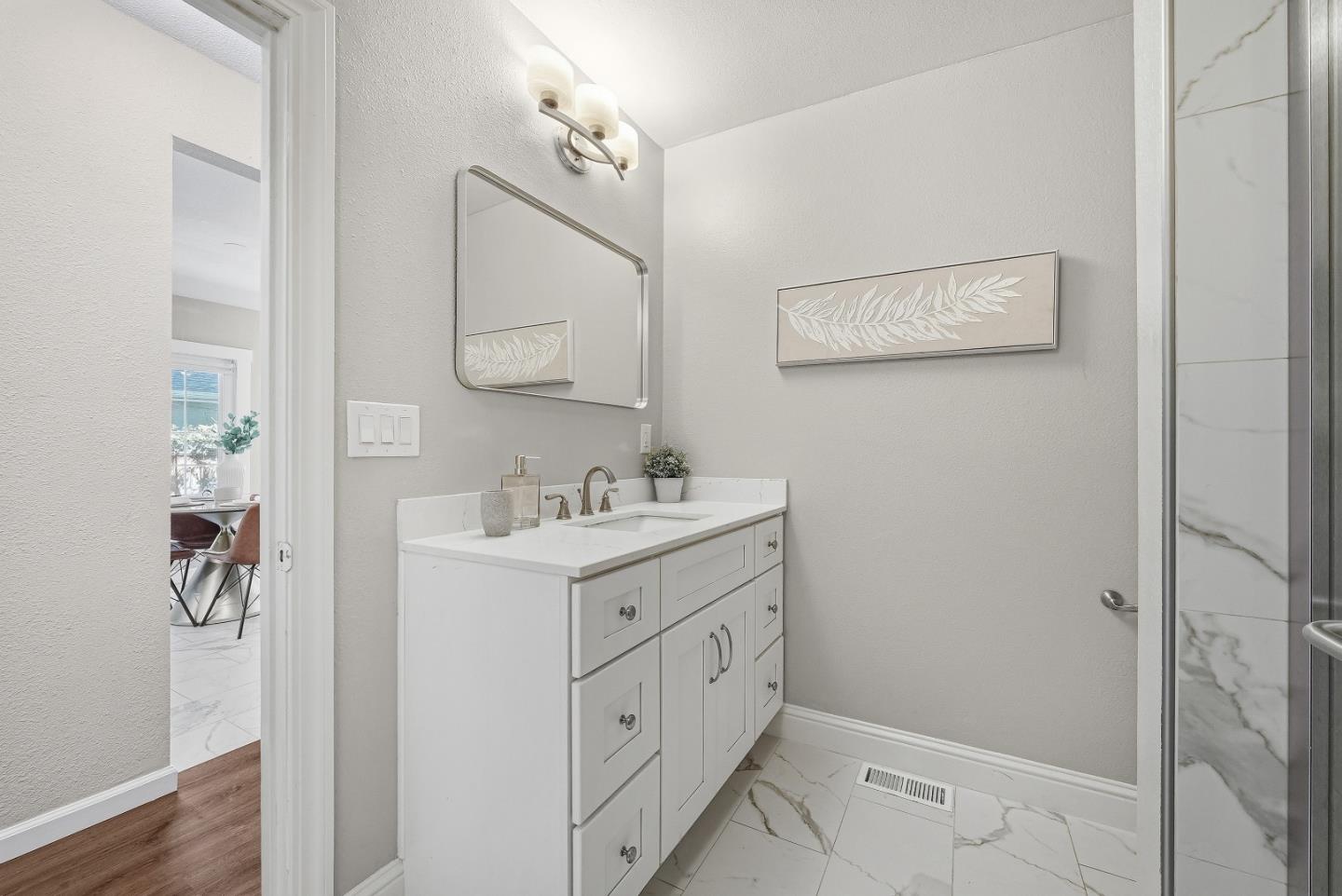 Detail Gallery Image 16 of 30 For 1508 W Hedding St, San Jose,  CA 95126 - 4 Beds | 3 Baths