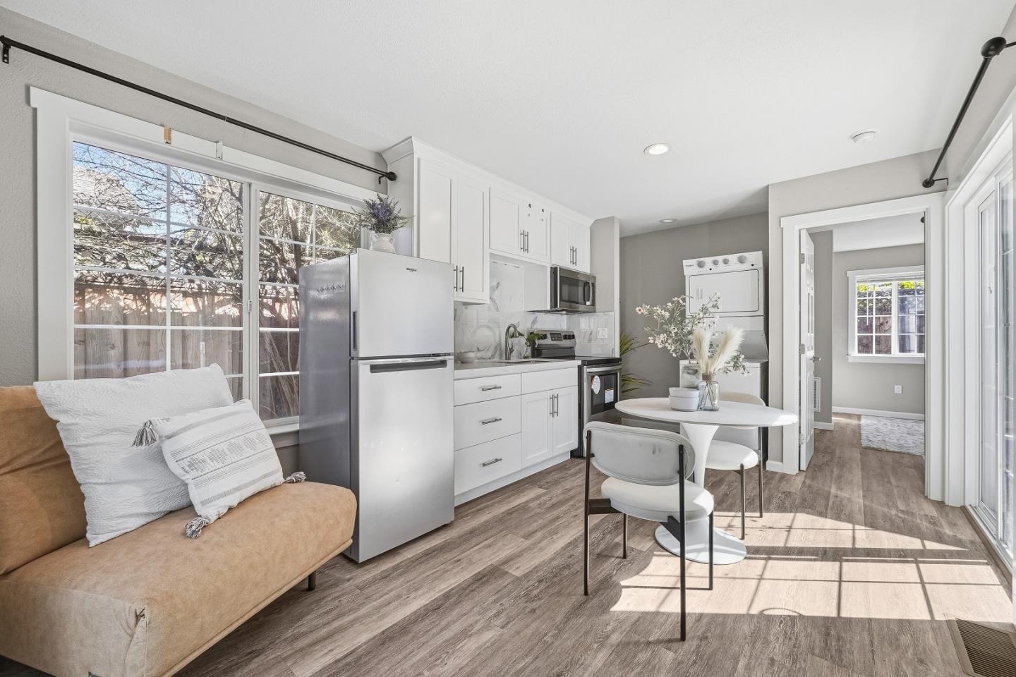 Detail Gallery Image 21 of 30 For 1508 W Hedding St, San Jose,  CA 95126 - 4 Beds | 3 Baths