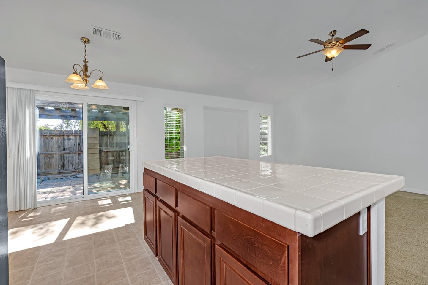 Detail Gallery Image 13 of 37 For 29471 Sonora Dr, Santa Nella,  CA 95322 - 4 Beds | 2 Baths