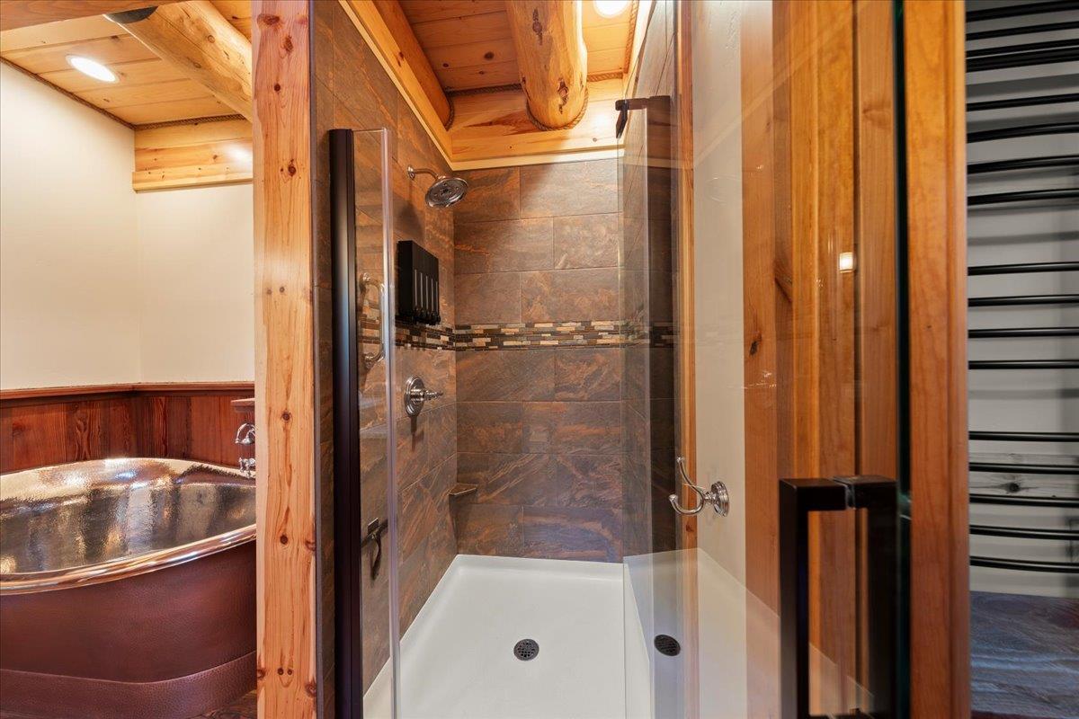 Detail Gallery Image 13 of 51 For 44 Pine Ave, Mount Hermon,  CA 95041 - 4 Beds | 3 Baths